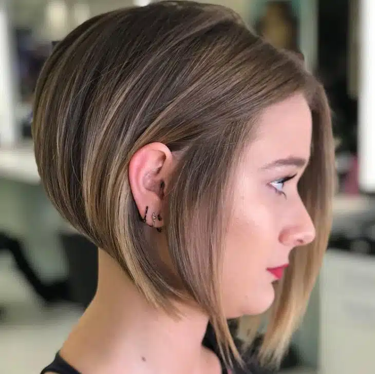 Cortes de Cabelo feminino Curto - Chanel de bico, Pixie cut e muito mais!